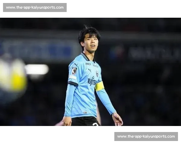 高井幸大回应热刺转会传闻:俱乐部要求封口,离队倒计时开启 高井幸大回应热刺转会传闻:俱乐部要求封口,离队倒计时开启