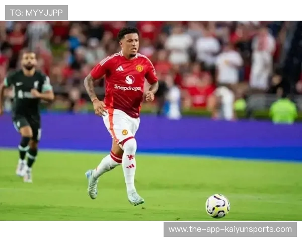 卫冕在望！那不勒斯豪购六大巨星，努涅斯、桑乔领衔冲击意甲连冠